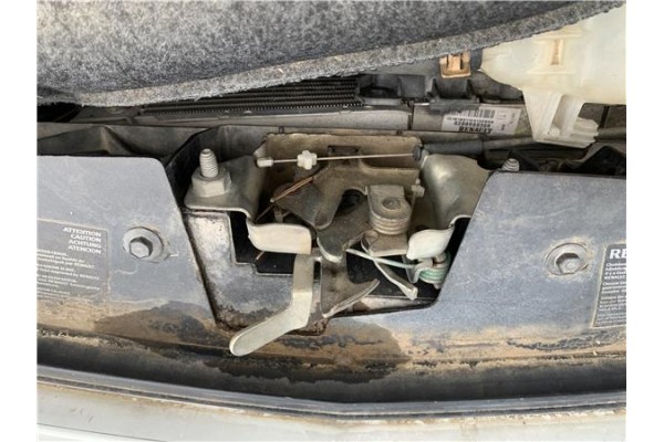 Recambio de cerradura capo para renault clio iii 1.5 dci (c/br1g) referencia OEM IAM 8200298891  