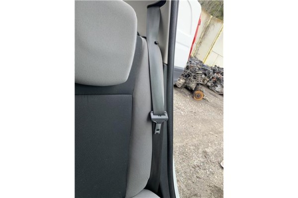 Recambio de cinturon seguridad trasero izquierdo para renault clio iii 1.5 dci (c/br1g) referencia OEM IAM 8200683950  