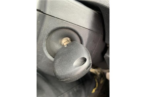 Recambio de clausor para renault clio iii 1.5 dci (c/br1g) referencia OEM IAM 7701208408  