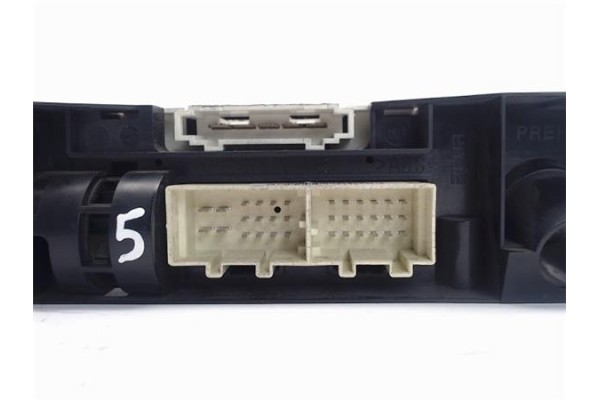 Recambio de mandos calefaccion / a.a. para volkswagen polo iv (9n3) referencia OEM IAM (6Q0820045G) (90151188/0006) 