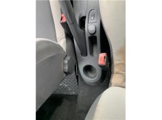 Recambio de consola para renault clio iii 1.5 dci (c/br1g) referencia OEM IAM 8200407987  