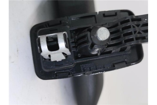 Recambio de parasol izquierdo para mercedes-benz clase b (bm 246) 1.8 b 200 cdi (246.201) referencia OEM IAM A2468102100 A246810
