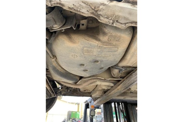 Recambio de deposito combustible para renault clio iii 1.5 dci (c/br1g) referencia OEM IAM 8200990560A 7701210268 