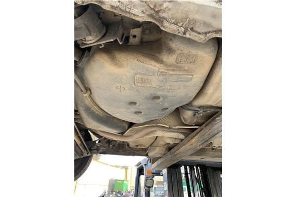 Recambio de deposito combustible para renault clio iii 1.5 dci (c/br1g) referencia OEM IAM 8200990560A 7701210268 