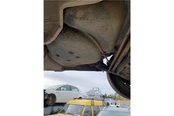 Recambio de deposito combustible para renault clio iii 1.5 dci (c/br1g) referencia OEM IAM 8200990560A 7701210268 