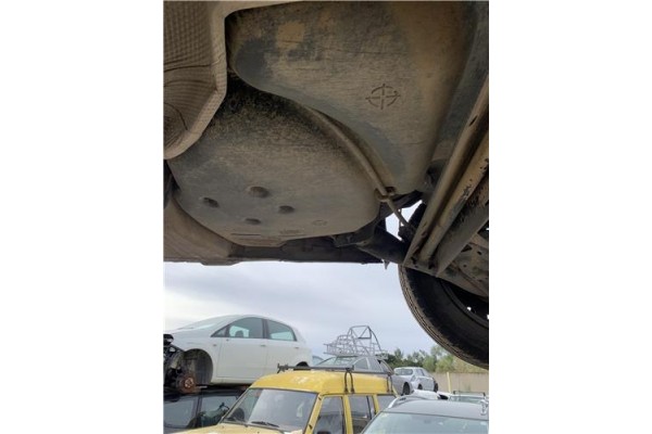 Recambio de deposito combustible para renault clio iii 1.5 dci (c/br1g) referencia OEM IAM 8200990560A 7701210268 