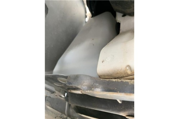 Recambio de deposito limpiaparabrisas para renault clio iii 1.5 dci (c/br1g) referencia OEM IAM 7701058024  