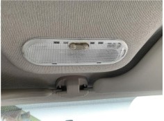 Recambio de luz delantero central techo para renault clio iii 1.5 dci (c/br1g) referencia OEM IAM 8200074362 264300167R 