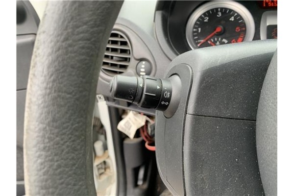 Recambio de mando intermitencia para renault clio iii 1.5 dci (c/br1g) referencia OEM IAM 7701057090 8201590638 