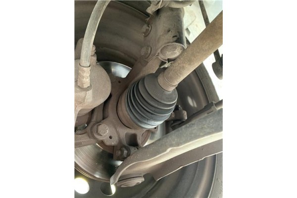 Recambio de mangueta delantero derecha para renault clio iii 1.5 dci (c/br1g) referencia OEM IAM 8200345945  