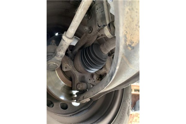 Recambio de mangueta delantero izquierda para renault clio iii 1.5 dci (c/br1g) referencia OEM IAM 8200449957  