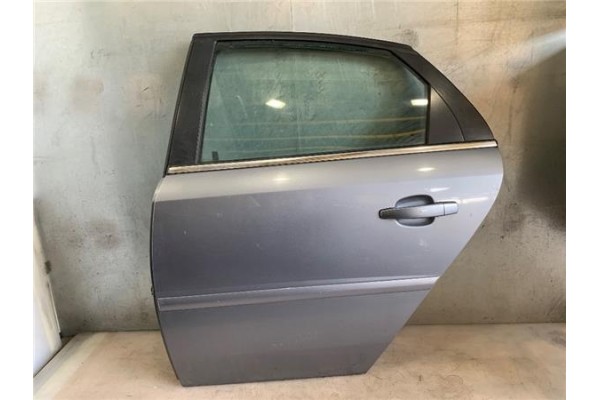 Recambio de puerta trasero izquierda para opel vectra c berlina 1.6 referencia OEM IAM   