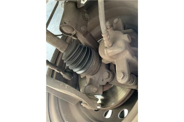 Recambio de mangueta delantero izquierda para renault clio iii 1.5 dci (c/br1g) referencia OEM IAM 8200449957  