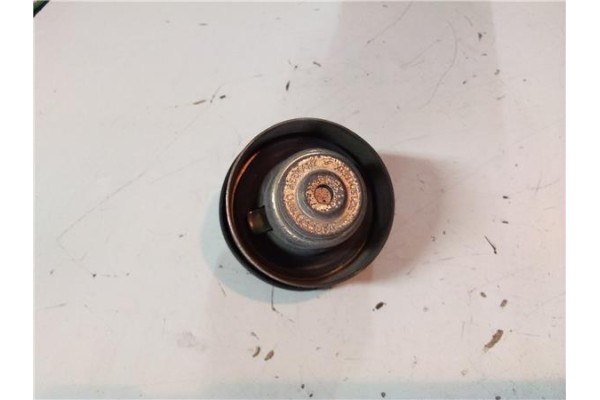 Recambio de tapon combustible para volkswagen santana (327) 1.3 referencia OEM IAM 321201551K  