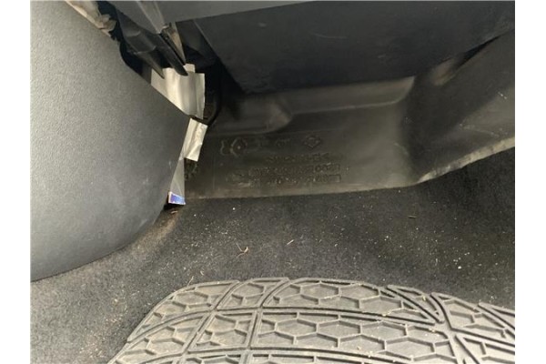 Recambio de motor calefaccion para renault clio iii 1.5 dci (c/br1g) referencia OEM IAM 7701062226  