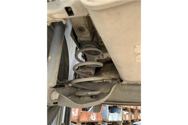 Recambio de muelle amortiguacion para renault clio iii 1.5 dci (c/br1g) referencia OEM IAM 8200461605 8200843953 