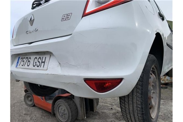 Recambio de paragolpes trasero para renault clio iii 1.5 dci (c/br1g) referencia OEM IAM 7701208678  