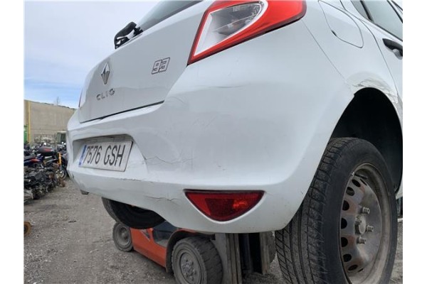 Recambio de paragolpes trasero para renault clio iii 1.5 dci (c/br1g) referencia OEM IAM 7701208678  