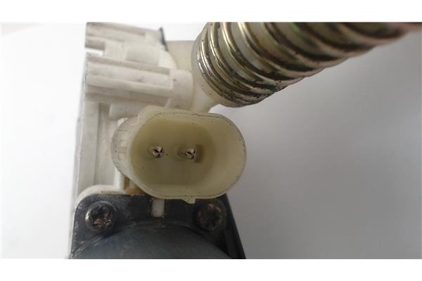 Recambio de mecanismo elevalunas trasero izquierdo para bmw serie 5 berlina (e39) referencia OEM IAM 67628360511 9030144 8360511