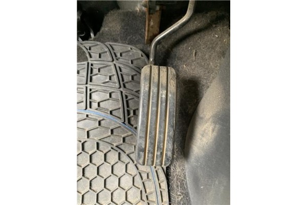 Recambio de pedal acelerador para renault clio iii 1.5 dci (c/br1g) referencia OEM IAM 7701063869  