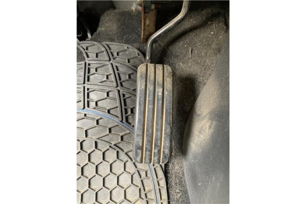 Recambio de pedal acelerador para renault clio iii 1.5 dci (c/br1g) referencia OEM IAM 7701063869  