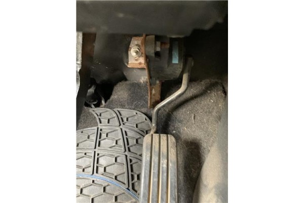Recambio de pedal acelerador para renault clio iii 1.5 dci (c/br1g) referencia OEM IAM 7701063869  