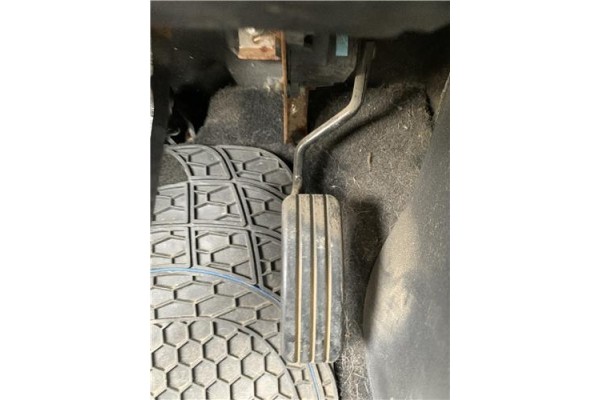 Recambio de pedal acelerador para renault clio iii 1.5 dci (c/br1g) referencia OEM IAM 7701063869  