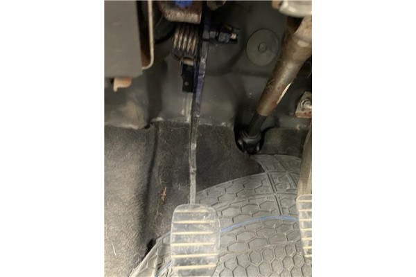 Recambio de pedal embrague para renault clio iii 1.5 dci (c/br1g) referencia OEM IAM 8200696867  