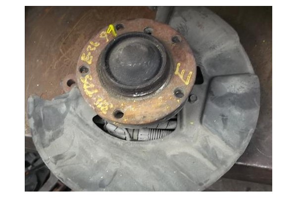 Recambio de mangueta delantero izquierda para bmw serie 3 berlina (e36) 1.7 318tds referencia OEM IAM   