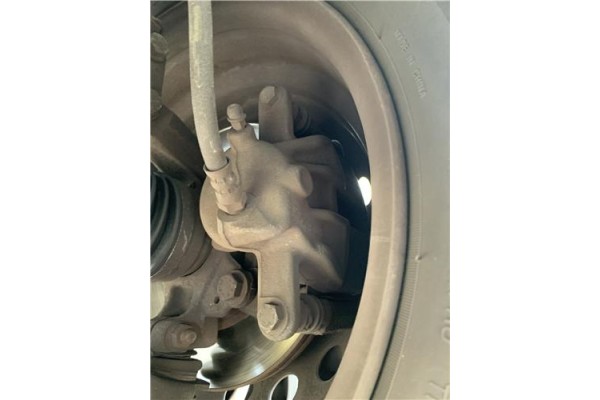 Recambio de pinza freno delantero izquierda para renault clio iii 1.5 dci (c/br1g) referencia OEM IAM 7701065266 410115900R 