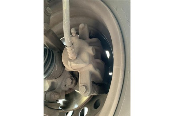 Recambio de pinza freno delantero izquierda para renault clio iii 1.5 dci (c/br1g) referencia OEM IAM 7701065266 410115900R 