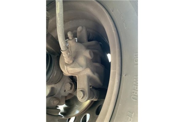 Recambio de pinza freno delantero izquierda para renault clio iii 1.5 dci (c/br1g) referencia OEM IAM 7701065266 410115900R 