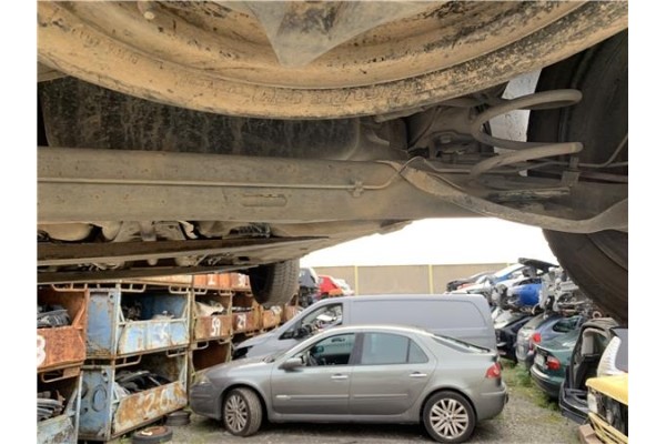 Recambio de puente trasero para renault clio iii 1.5 dci (c/br1g) referencia OEM IAM 7701476725 7701477390 