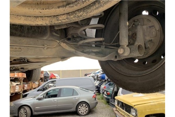 Recambio de puente trasero para renault clio iii 1.5 dci (c/br1g) referencia OEM IAM 7701476725 7701477390 