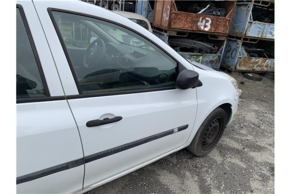 Recambio de puerta delantero derecha para renault clio iii 1.5 dci (c/br1g) referencia OEM IAM 7751479113  