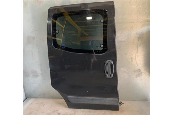 Recambio de puerta lat. corredera derecha para fiat qubo (300) 1.3 active referencia OEM IAM 1353055080  