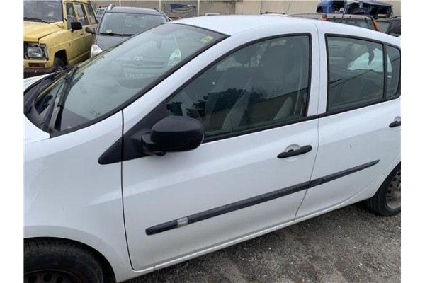 Recambio de puerta delantero izquierda para renault clio iii 1.5 dci (c/br1g) referencia OEM IAM 7751479112  