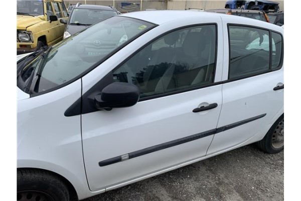 Recambio de puerta delantero izquierda para renault clio iii 1.5 dci (c/br1g) referencia OEM IAM 7751479112  
