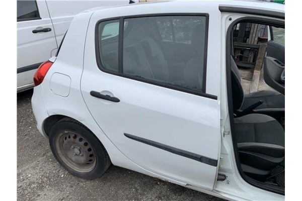 Recambio de puerta trasero derecha para renault clio iii 1.5 dci (c/br1g) referencia OEM IAM 7751476111  