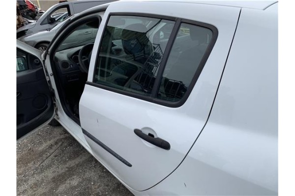 Recambio de puerta trasero izquierda para renault clio iii 1.5 dci (c/br1g) referencia OEM IAM 7751476110  