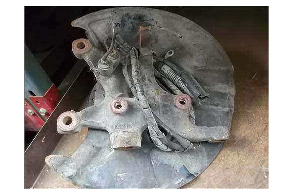 Recambio de mangueta delantero izquierda para bmw serie 3 berlina (e36) 1.7 318tds referencia OEM IAM   