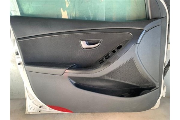 Recambio de puerta delantero izquierda para hyundai i30 (gd) 1.4 base referencia OEM IAM 76003A6000  