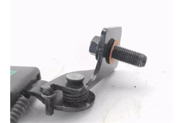 Recambio de anclaje cinturon trasero derecho para hyundai i30 (gd) 1.4 base referencia OEM IAM 89840A6000RY  