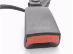 Recambio de anclaje cinturon trasero derecho para hyundai i30 (gd) 1.4 base referencia OEM IAM 89840A6000RY  