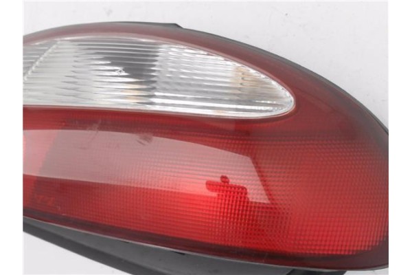 Recambio de piloto trasero derecho para hyundai coupe (j2) 2.0 referencia OEM IAM 9240227020  