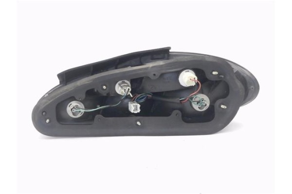Recambio de piloto trasero izquierdo para hyundai coupe (j2) 2.0 referencia OEM IAM 9240127020  