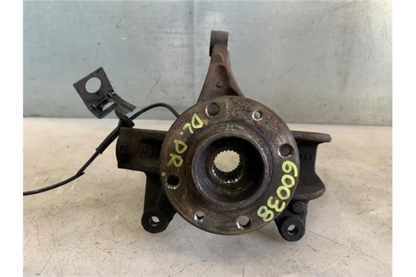 Recambio de mangueta delantero derecha para renault scenic ii (jm) 1.5 dci (jm0f) referencia OEM IAM 8200297033  