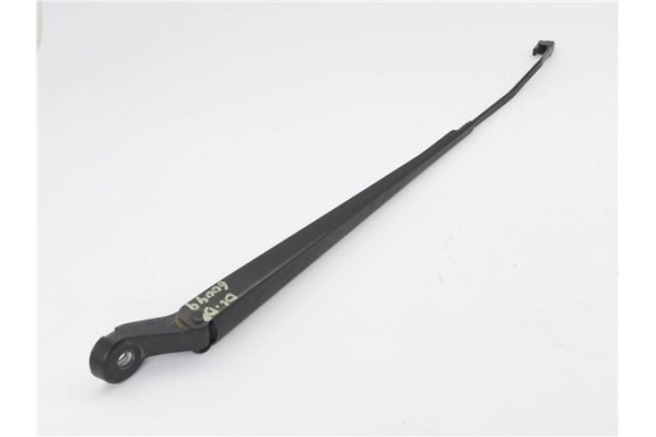 Recambio de brazo limpiaparabrisas delantero derecho para citroen xsara picasso 2.0 hdi referencia OEM IAM 6429Q8  