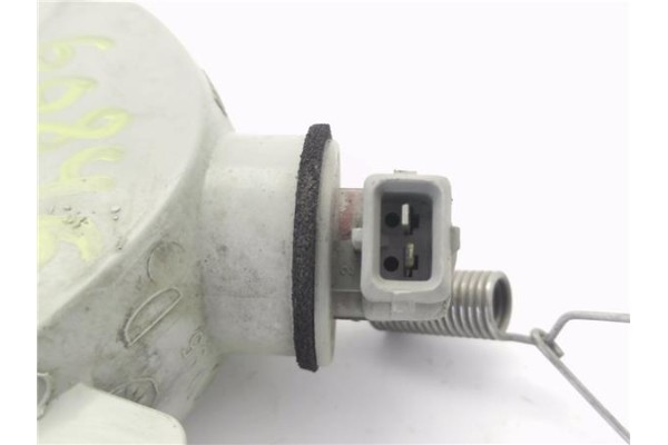 Recambio de intermitente delantero dcho para citroen zx 1.9 d referencia OEM IAM E9010027  