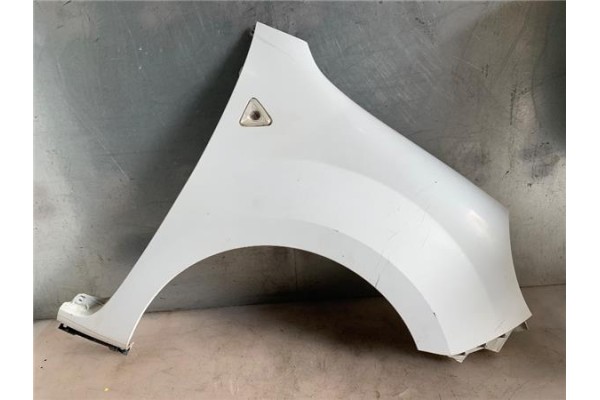 Recambio de aleta delantero derecha para renault kangoo express (fw0/1_) 1.5 dci (fw0a, fw0b) referencia OEM IAM 631009162R 7701